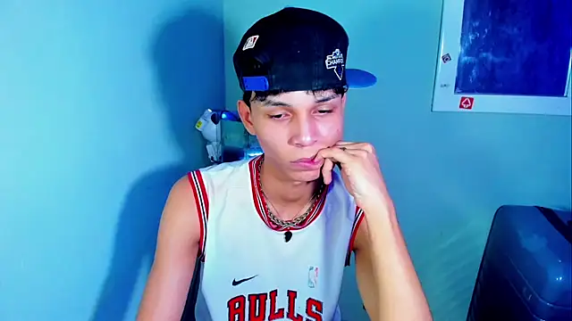 boyswantingplay live sex cam