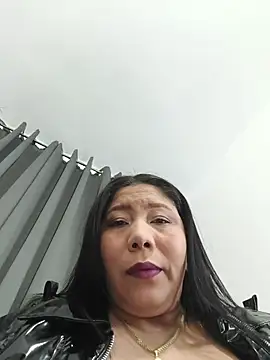 LeizaMagnus live sex cam