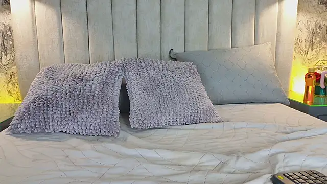 MeganCruzGB live sex cam