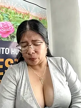 __valentina18 live sex cam