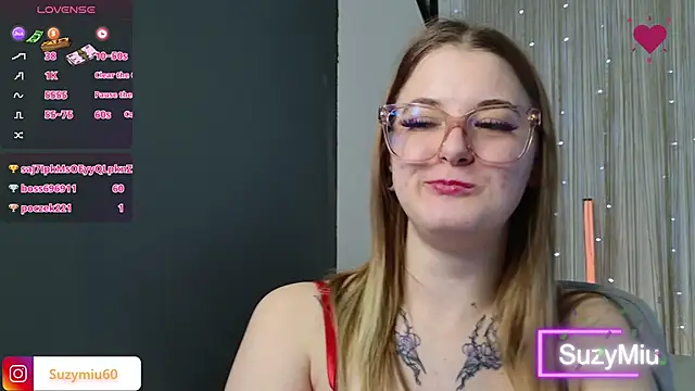 SuzyMiu live sex cam