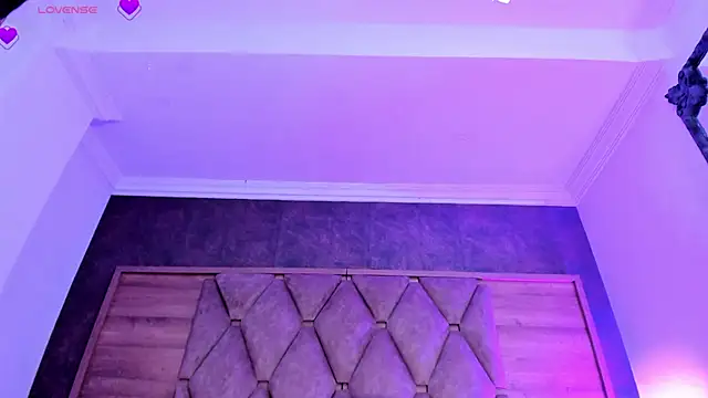 AudreyHayworth live sex cam