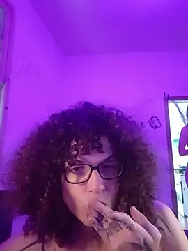 Neural_vampyr's cam snapshot