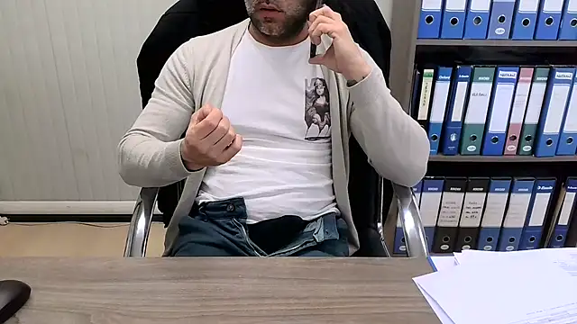 Evasionee live sex cam