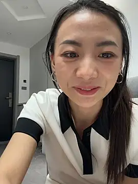 ReiningAffaire live sex cam