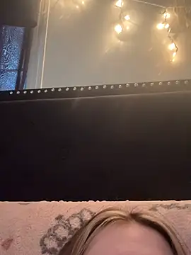 lovelyprincess2's cam snapshot