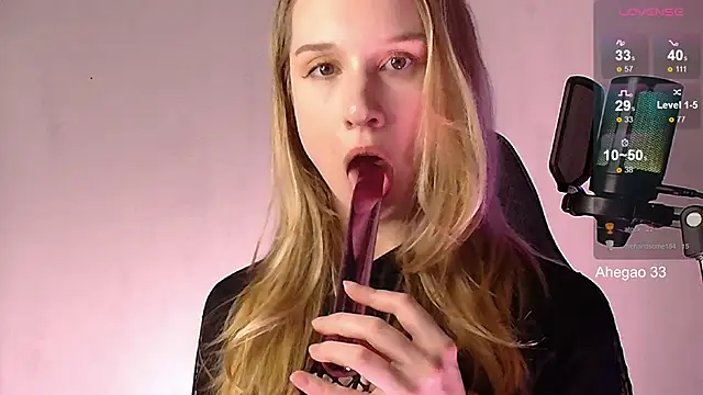 SatinSinner's cam snapshot