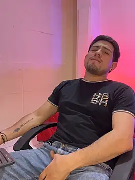 williamsmiiths16 live sex cam