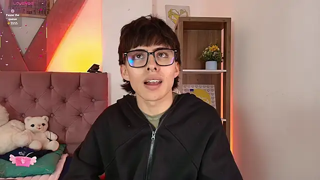 PepperTwink live sex cam