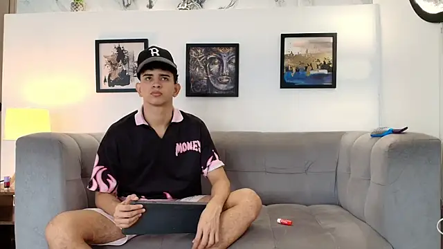 TWINKS_FRIENDS live sex cam