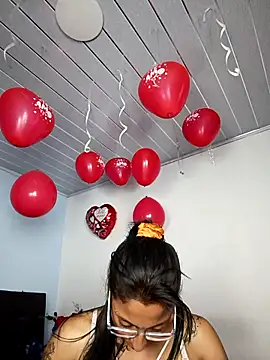 SamathaMay live sex cam