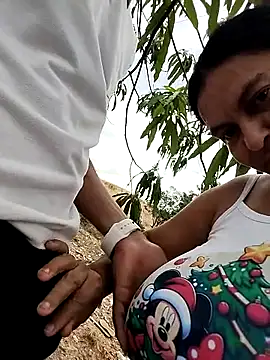 Horny-Mommy-Dirty live sex cam