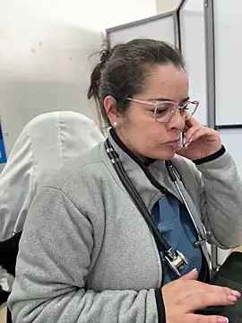 NATHALIA-28_ live sex cam