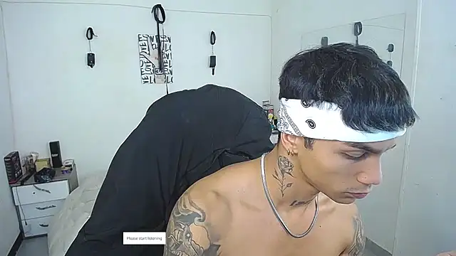 Leonard_Price live sex cam