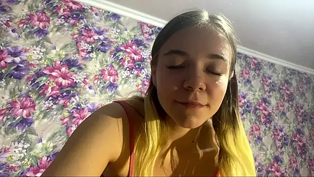 StephanieMarin's cam snapshot