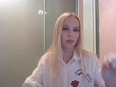 Melrissa's cam snapshot