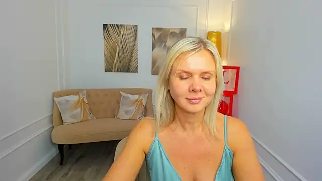 AgathaKlouin's cam snapshot