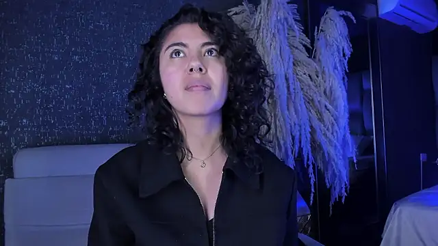 Amareto_'s cam snapshot