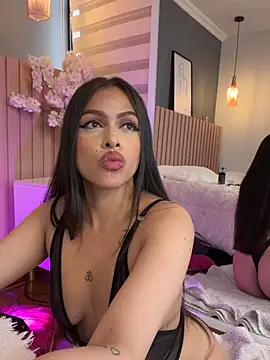 Mila_Hank_'s cam snapshot