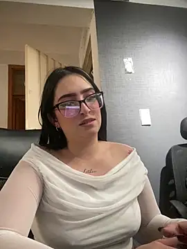 Kloe_Novoa live sex cam