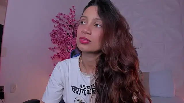 cora_22's cam snapshot