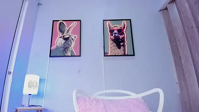 dulce_fiore07's cam snapshot