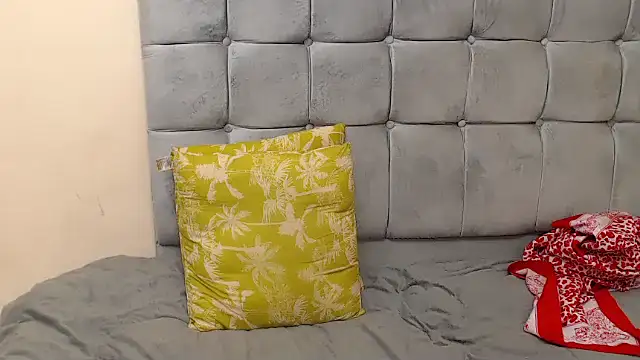 PornFlexy001's cam snapshot