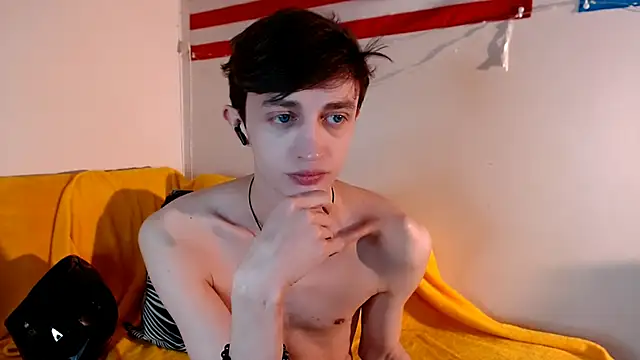 John_Meow live sex cam