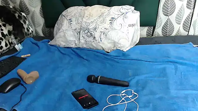 Nellybba's cam snapshot