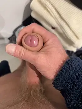 Itsme763's cam snapshot