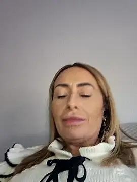 Molliexo's cam snapshot