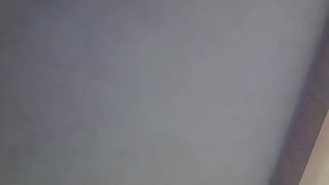 SkinnyKitten live sex cam