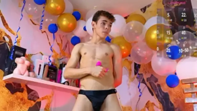 Nijinsky_LatinBoy live sex cam