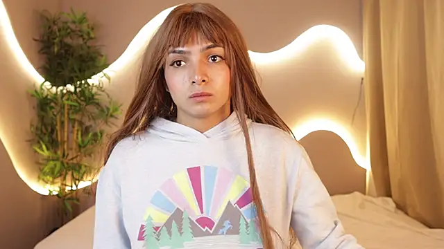 simone_sky live sex cam