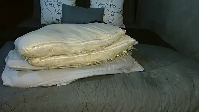 CURVEYDOLLXX live sex cam