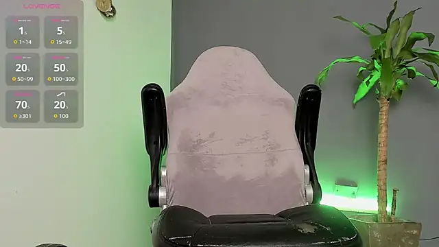 Camilohotxx_ live sex cam