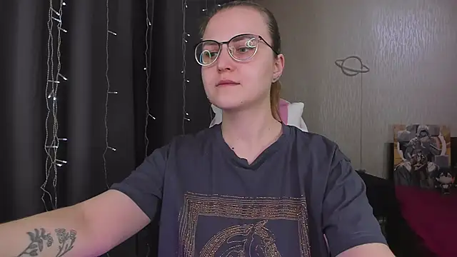 MissBrightShine live sex cam