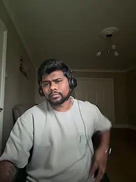 YOURCRAZYDADDY live sex cam