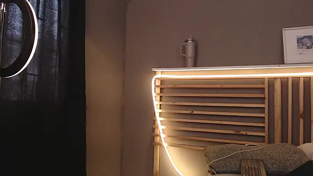 PaulEvens live sex cam