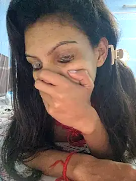 124pakhi's cam snapshot