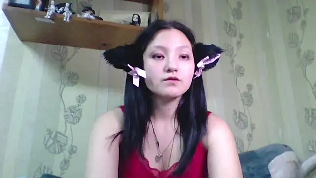 yourcutevikki's cam snapshot