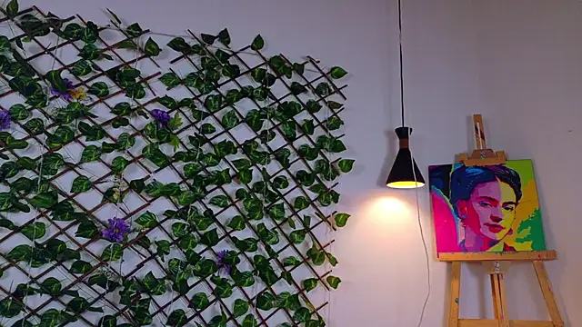 alice_rous21's cam snapshot