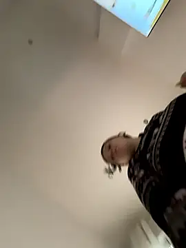 sari237 live sex cam