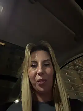 LisaMurr live sex cam