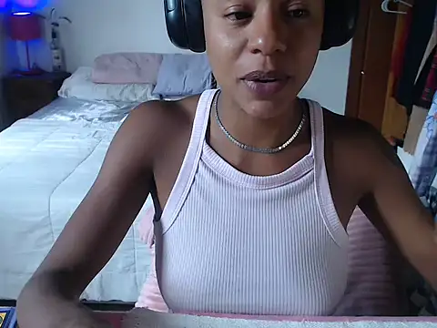 ToryBr's cam snapshot