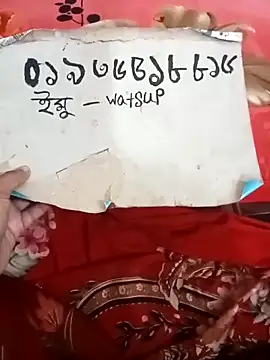 Sweety_queen2580's cam snapshot