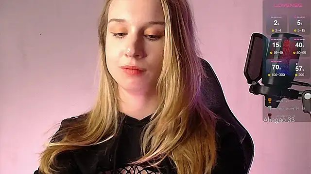 SatinSinner's cam snapshot