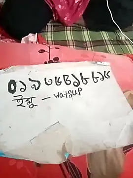 Sweety_queen2580's cam snapshot