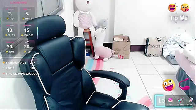 aFanny's cam snapshot