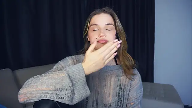 EarthaStinett's cam snapshot